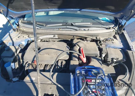 2015 Hyundai Sonata Sport z USA, uszkodzony, nr VIN 5NPE34AF2FH192069